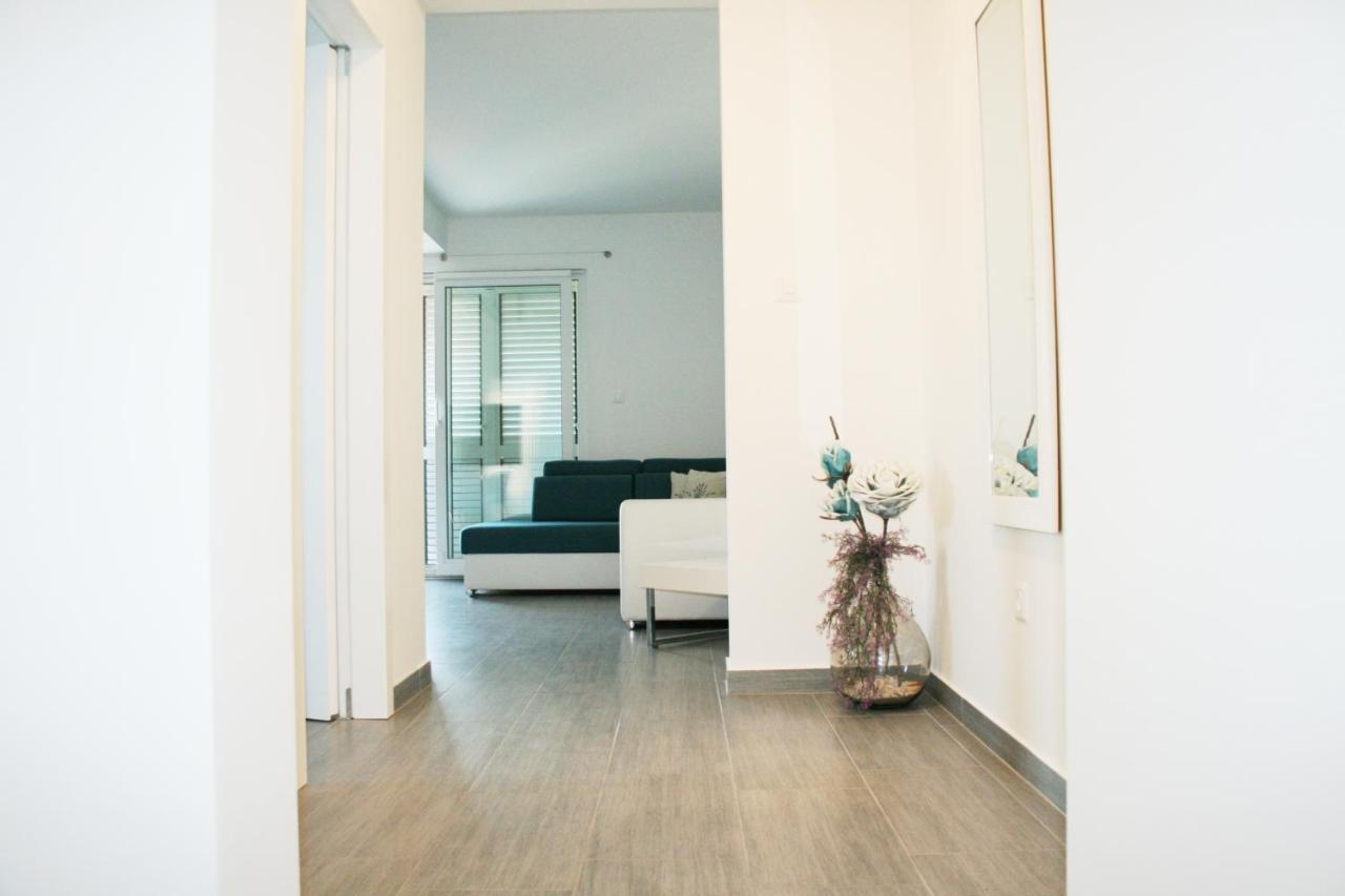 White Anchor Apartment Vodice Ngoại thất bức ảnh